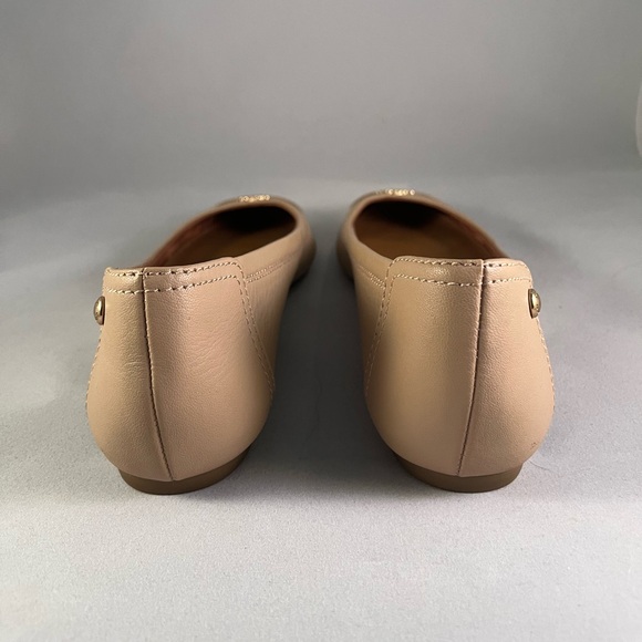 Coach leather/patent leather tan ballet flats size 7 - Picture 3 of 6